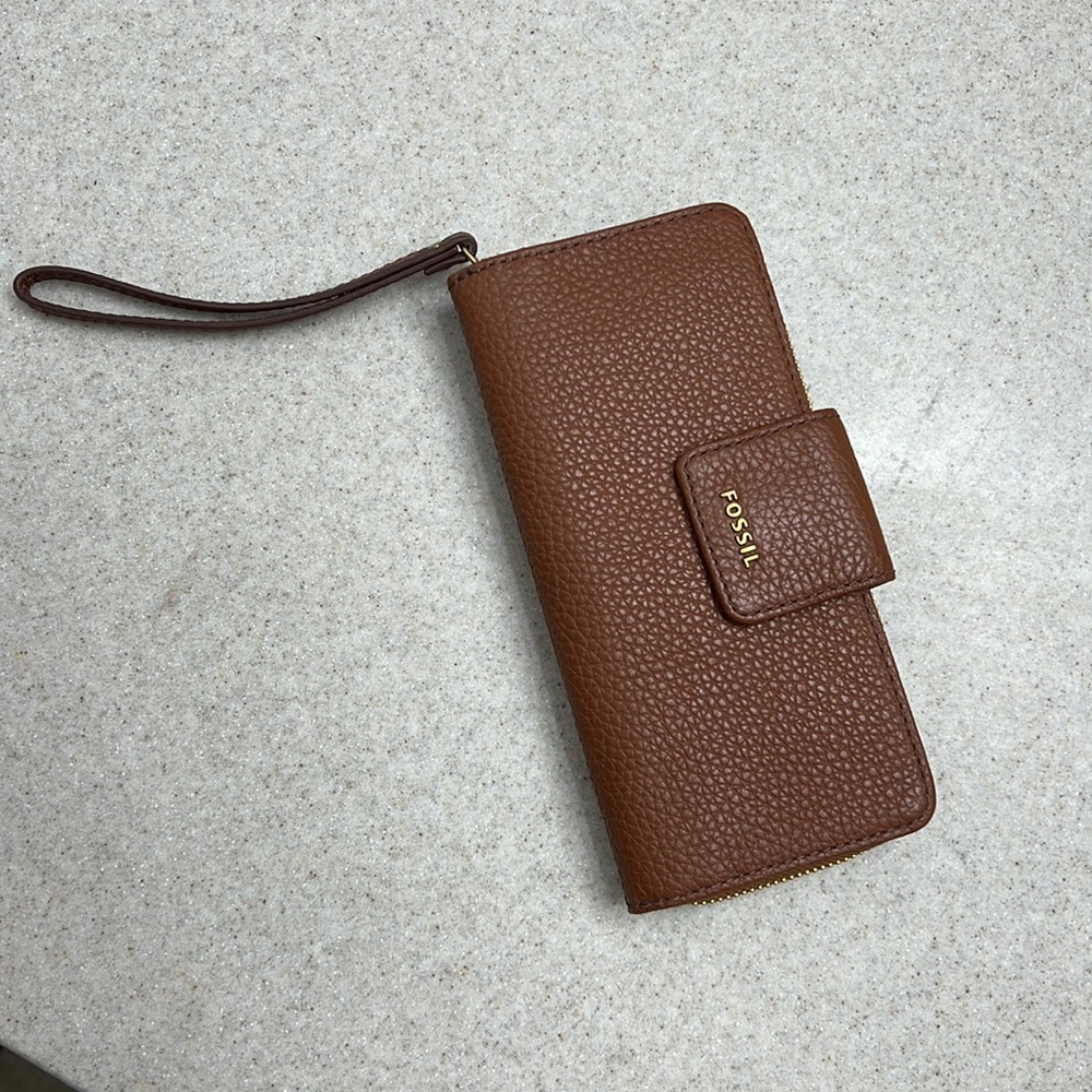 Fossil Wallet